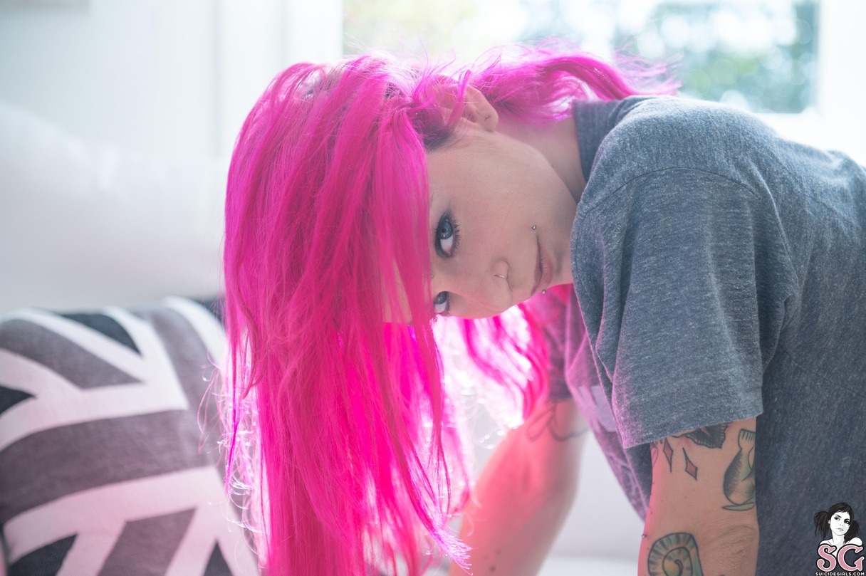 Miele Suicide by R_Girardi