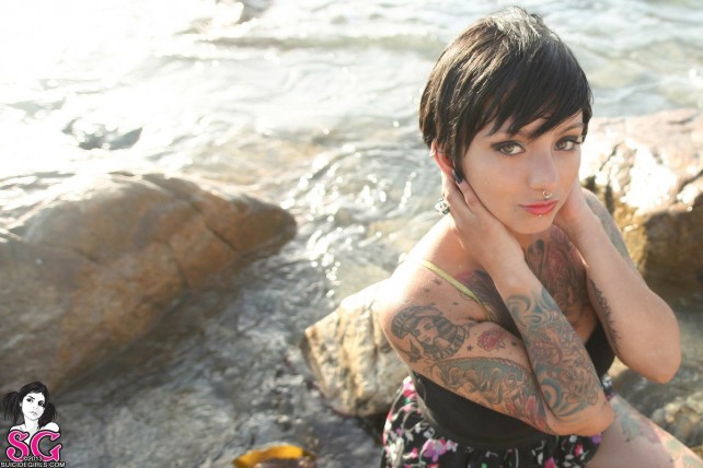 Eliona suicide