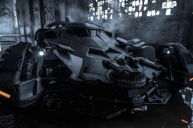 batman v superman - batmobile