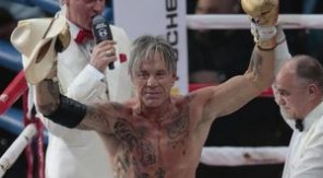 mickey rourke boxing russia