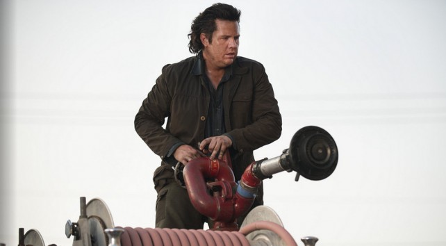 the walking dead, season 5 episode 5 - eugene on firetruck