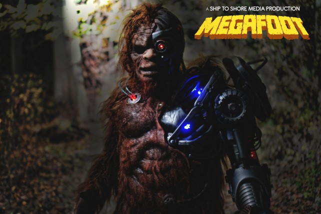 megafoot-photo-2