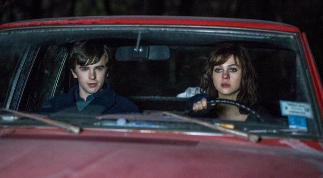 bates motel season 3 - unconscious - norman and bradley in the car