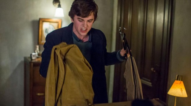 bates motel season 3 - unconscious - norman packing